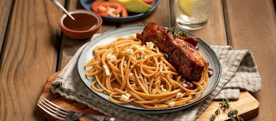 Doria y Ranchera se unen para llevar el sabor de las carnes frías a la pasta